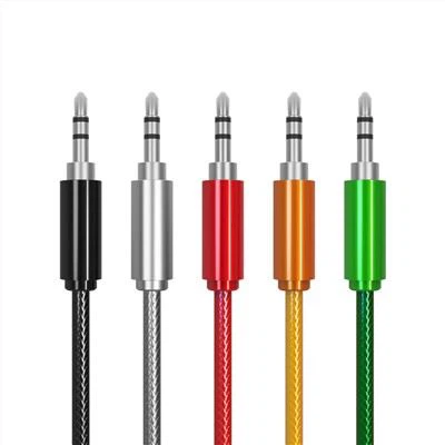 Aux vads iPhone 11 pārspēj Aux vadu